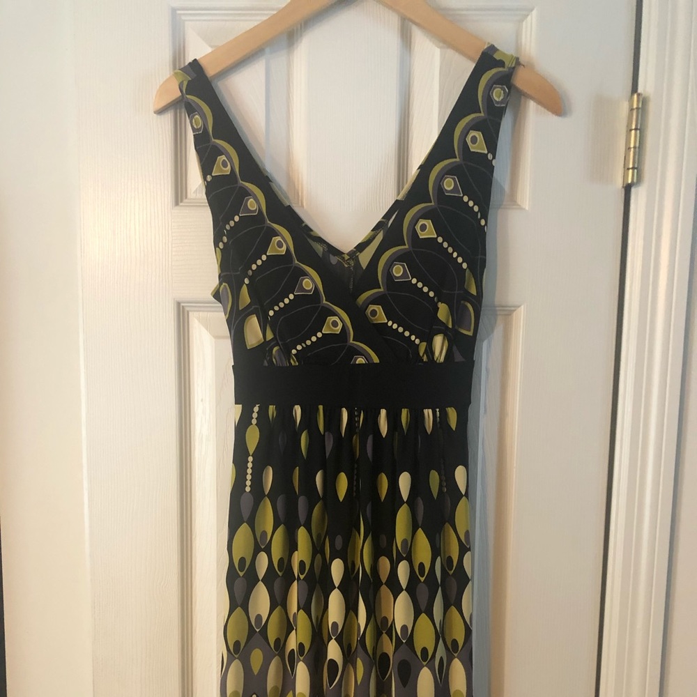 Women’s green/black sleeveless bow tie dress